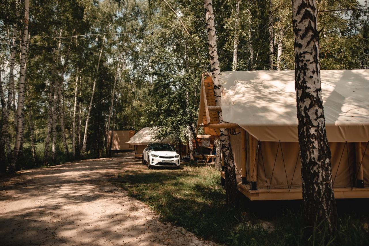 Leplyavo Glamping Mandra Kanev酒店 外观 照片